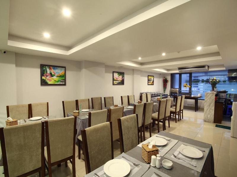 Blue Pearl Hotel Hanoi image