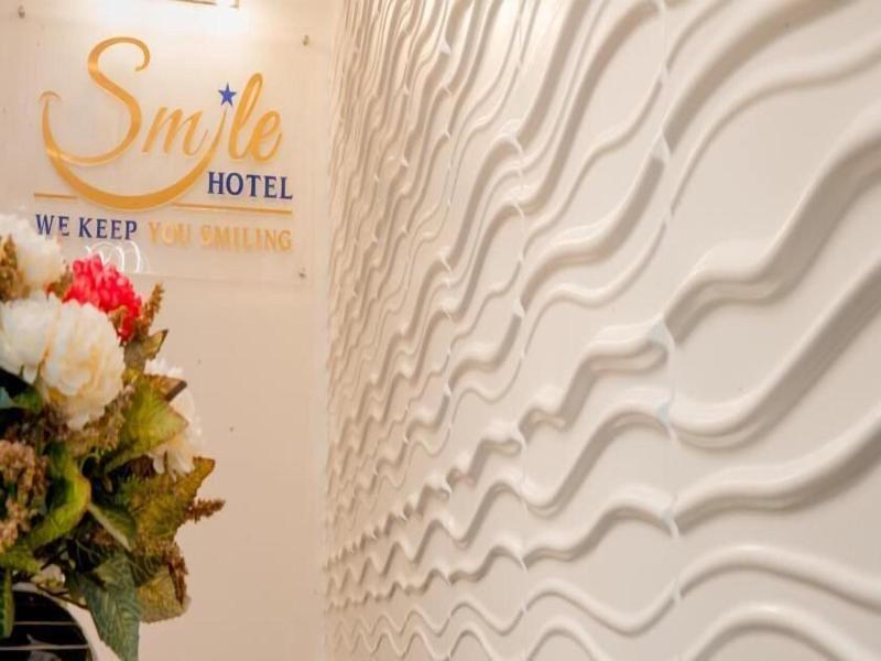 Smile Hotel image