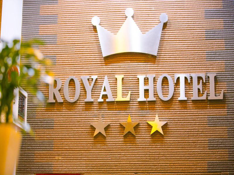 Royal Hotel image