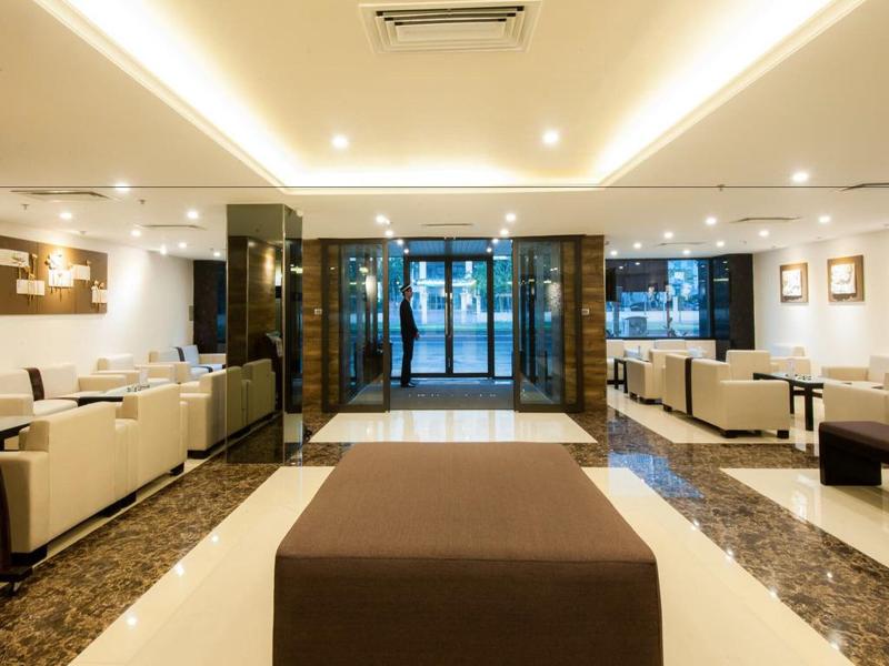 Sakura Hotel image