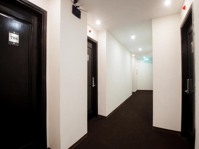 Sakura Hotel image