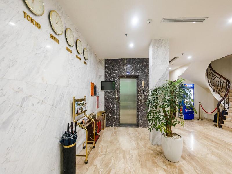 One Hotel Hanoi image