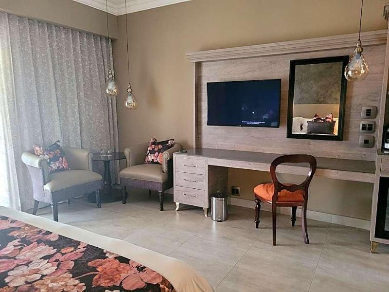 Kievits Kroon Country Estate And Spa image