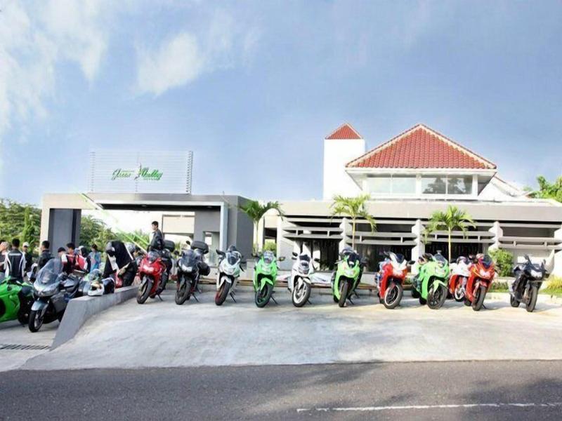 Green Valley Resort