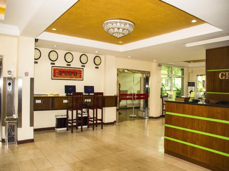 Green Leaf Hotel image