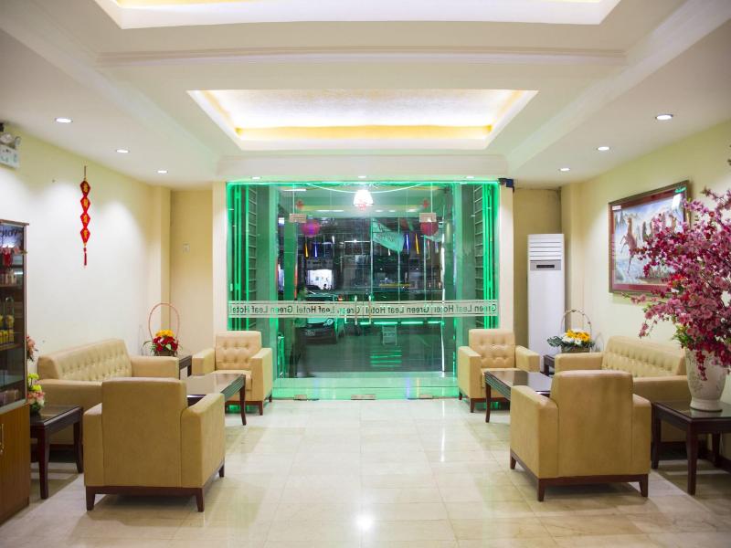 Green Leaf Hotel image