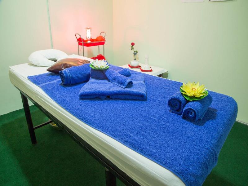 Uptown Hotel image