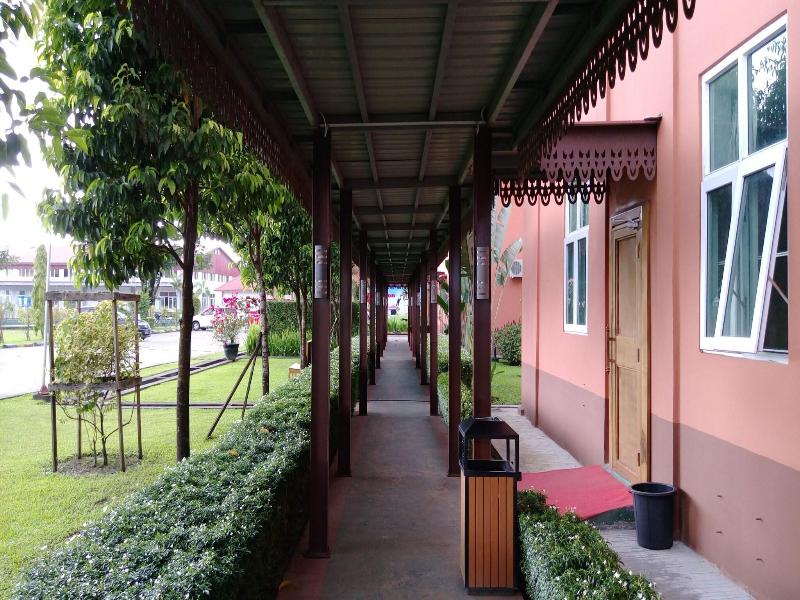 Myanmar Sport Hotel image