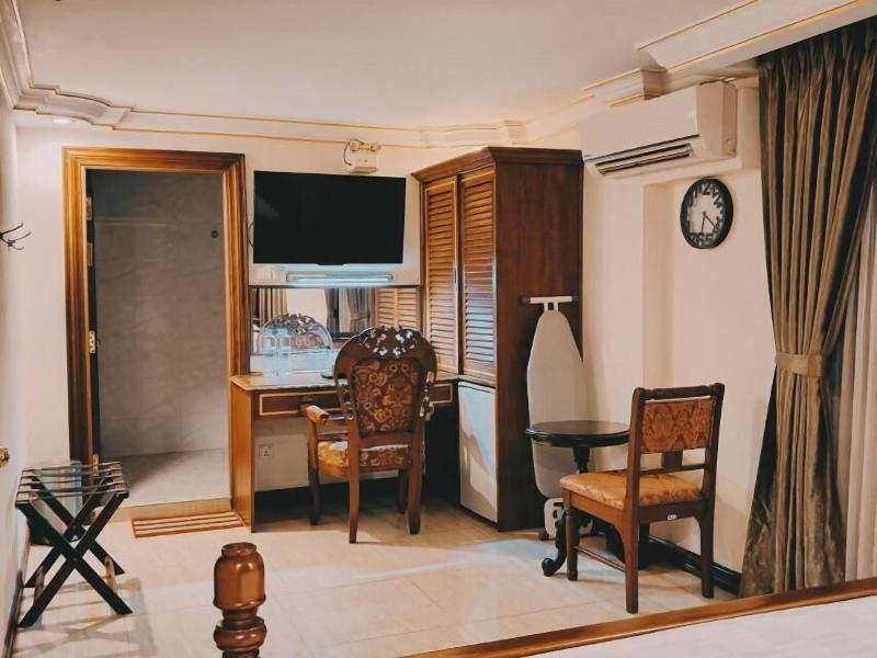 Union Square Hotel image