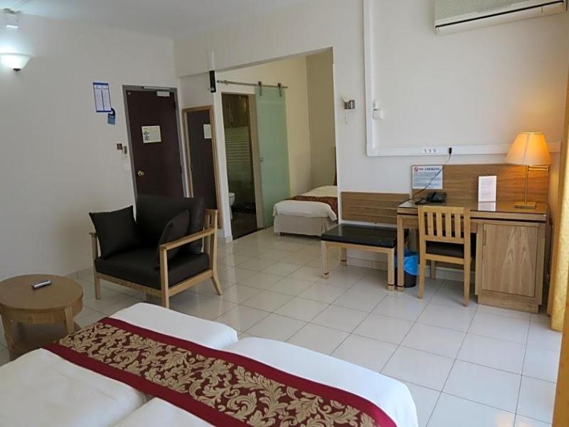 Central Hotel image
