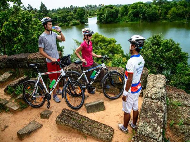 Hello Cambodia Boutique image