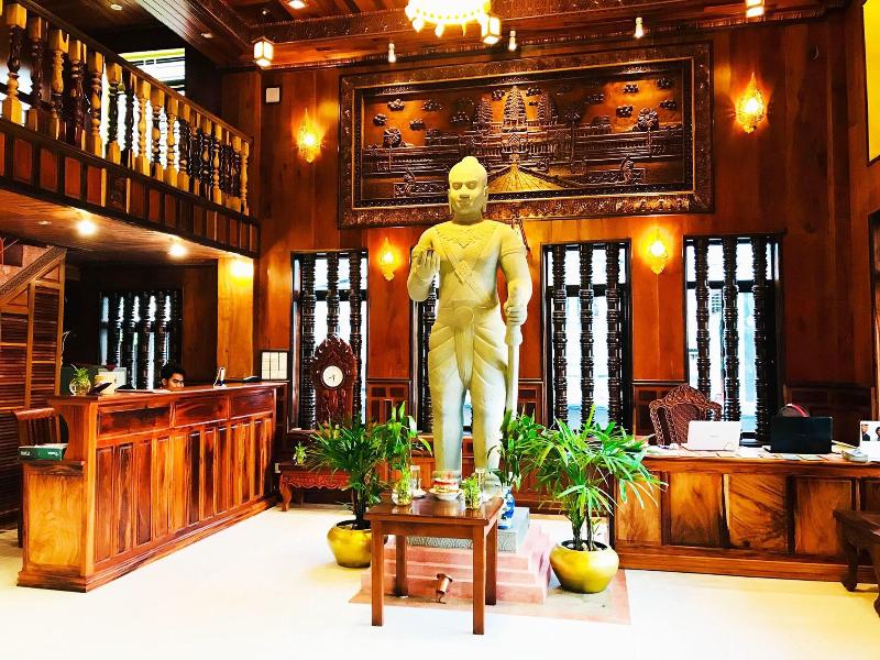 Hello Cambodia Boutique image