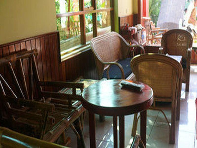 Side Walk Hotel image