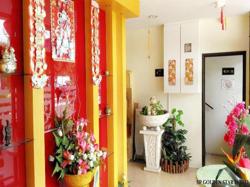 Sp Golden Star Hotel image