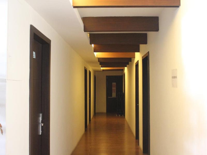 Tacloban Plaza Hotel image