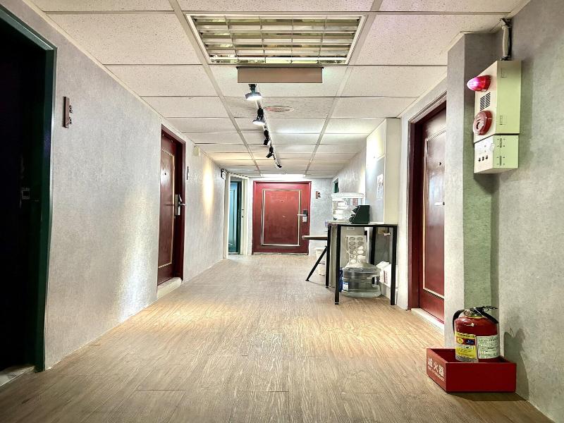 Triple Tiger Hostel image