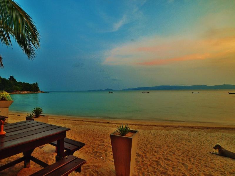 Phangan Rainbow Bungalows image