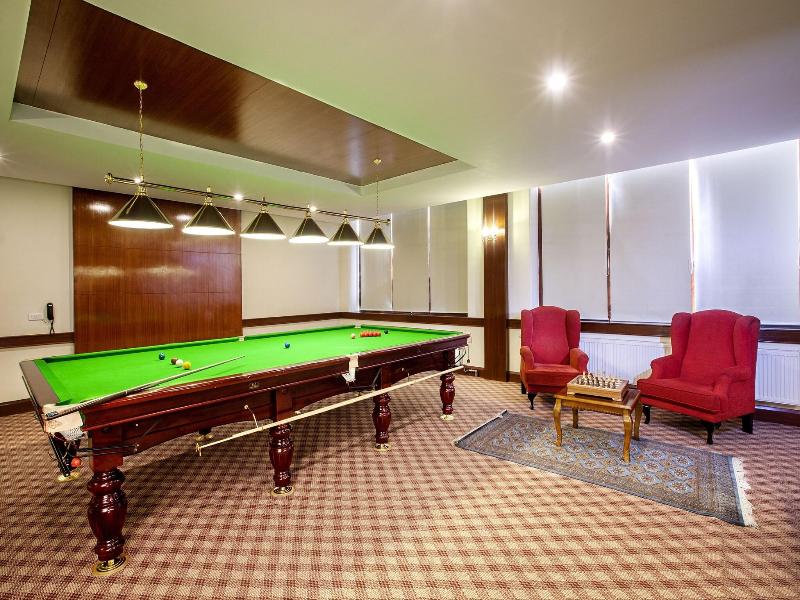 The Grand Dragon Hotel image