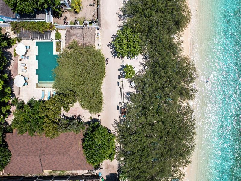 Wilsons Retreat image