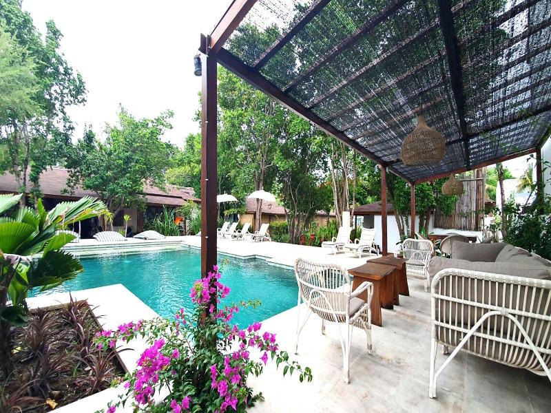 Wilsons Retreat image