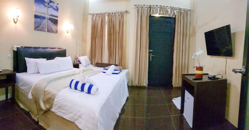 Nipah Pool Villas And Restaurant image