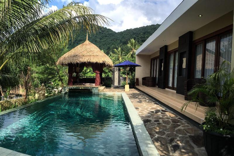 Nipah Pool Villas And Restaurant image