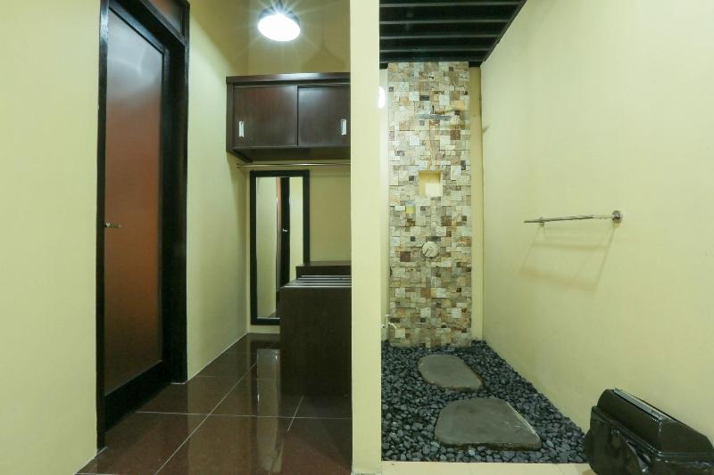 Nipah Pool Villas And Restaurant image