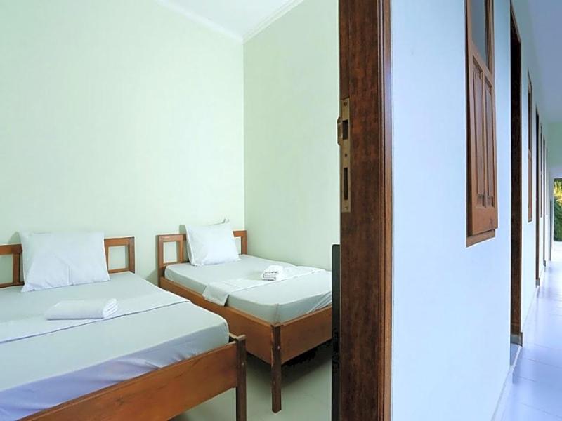 Jazz Senggigi Hotel image