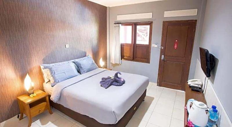 Jazz Senggigi Hotel image