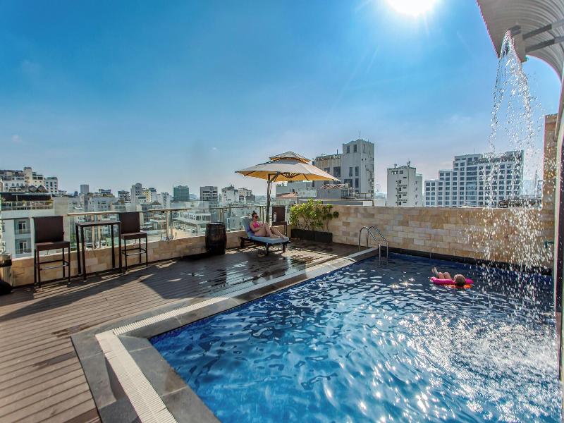 Richico Apartment And Hotel image