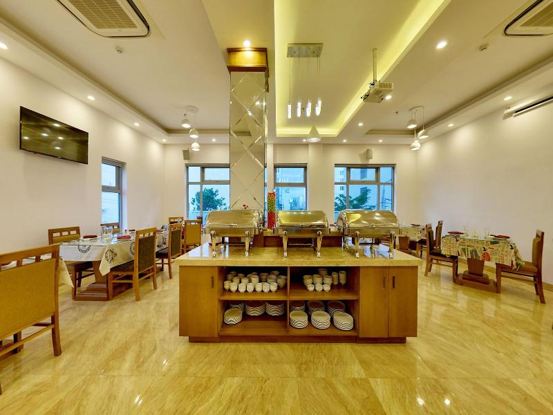 Richico Apartment And Hotel image