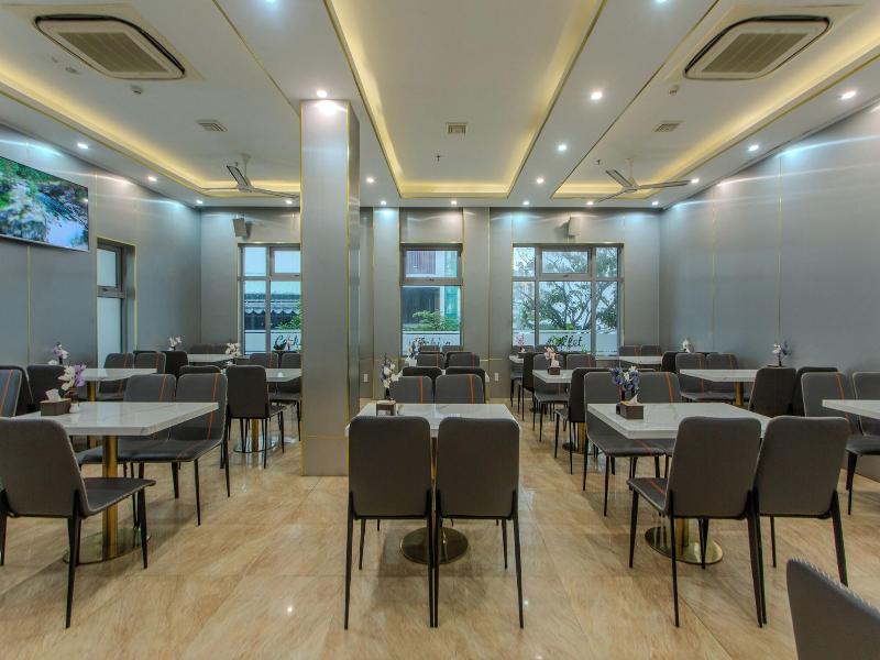 Richico Apartment And Hotel image