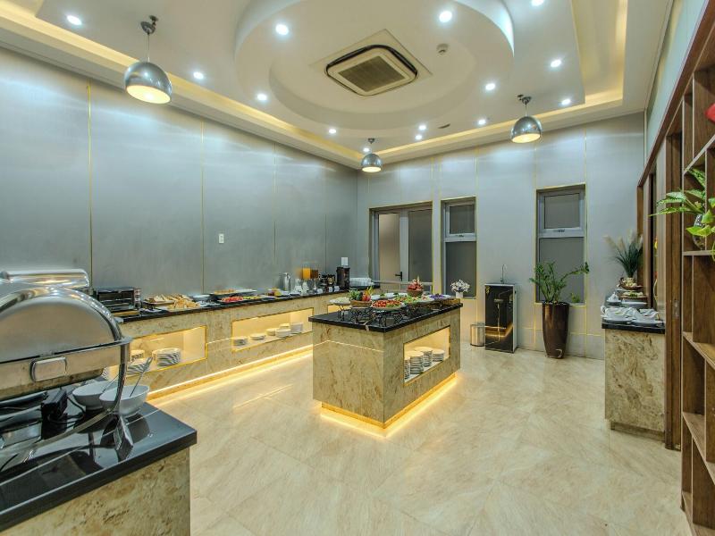 Richico Apartment And Hotel image