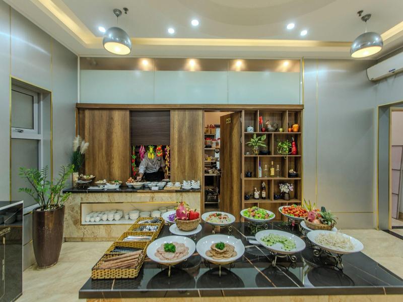 Richico Apartment And Hotel image