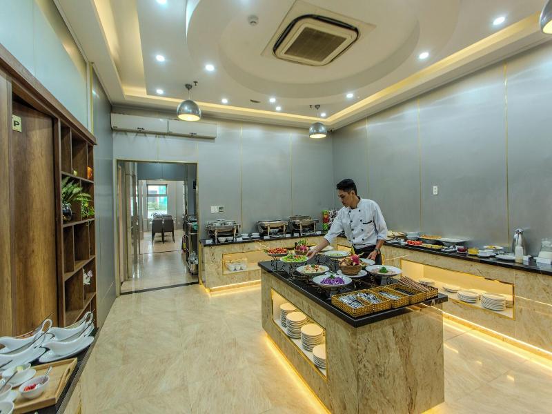 Richico Apartment And Hotel image