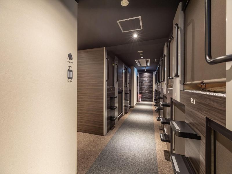 Cabin Inn Himejiekimae image