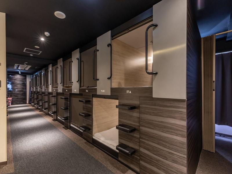 Cabin Inn Himejiekimae image