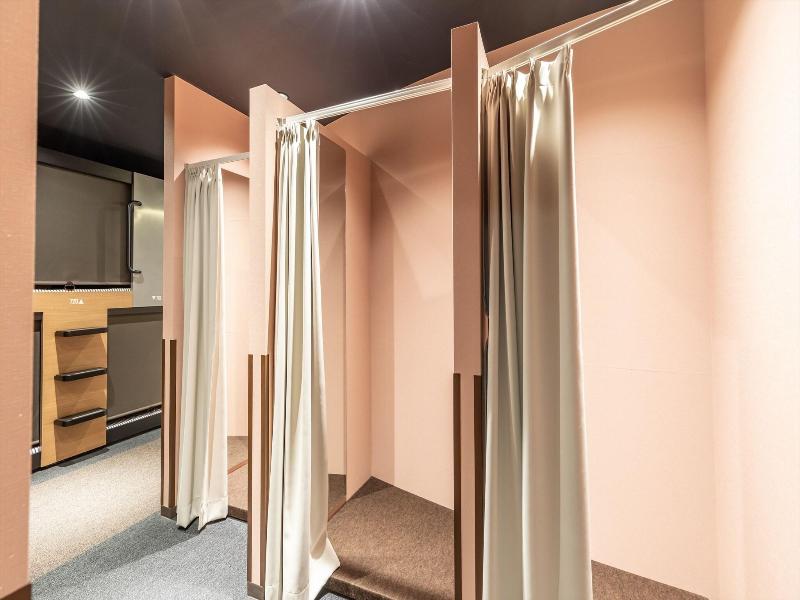 Cabin Inn Himejiekimae image