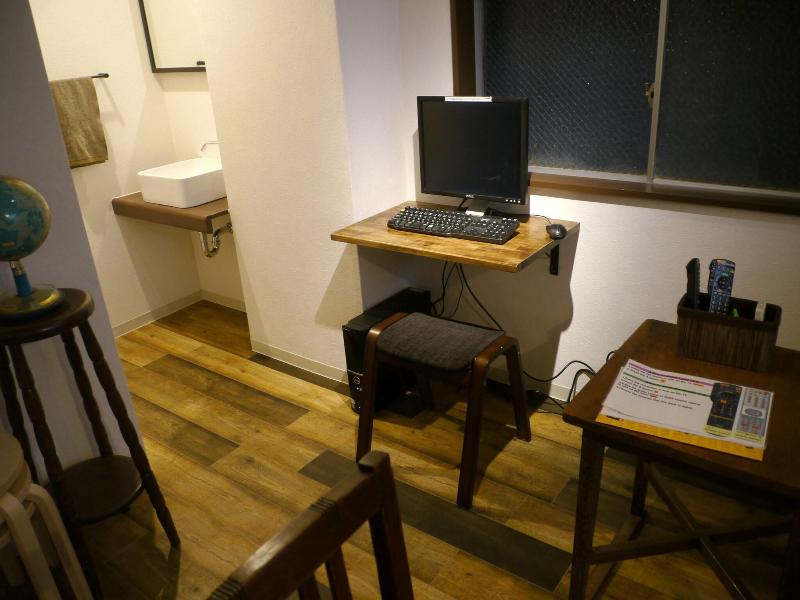J Hoppers Hiroshima Guesthouse image