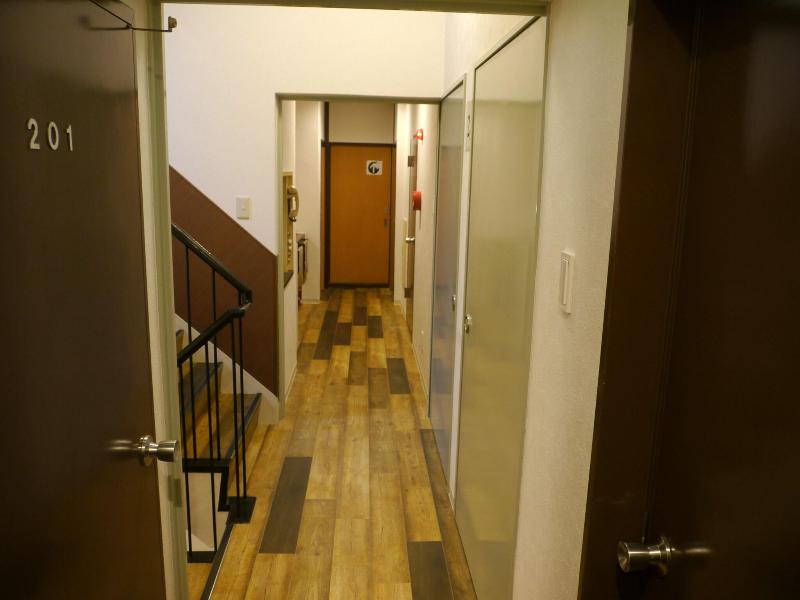 J Hoppers Hiroshima Guesthouse image