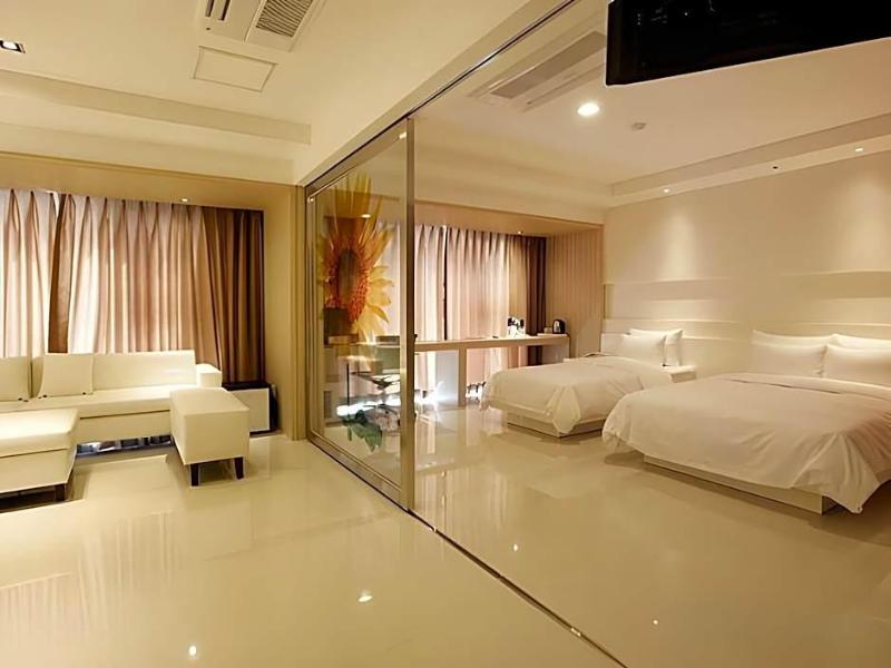 Wolmido Premiers Hotel image