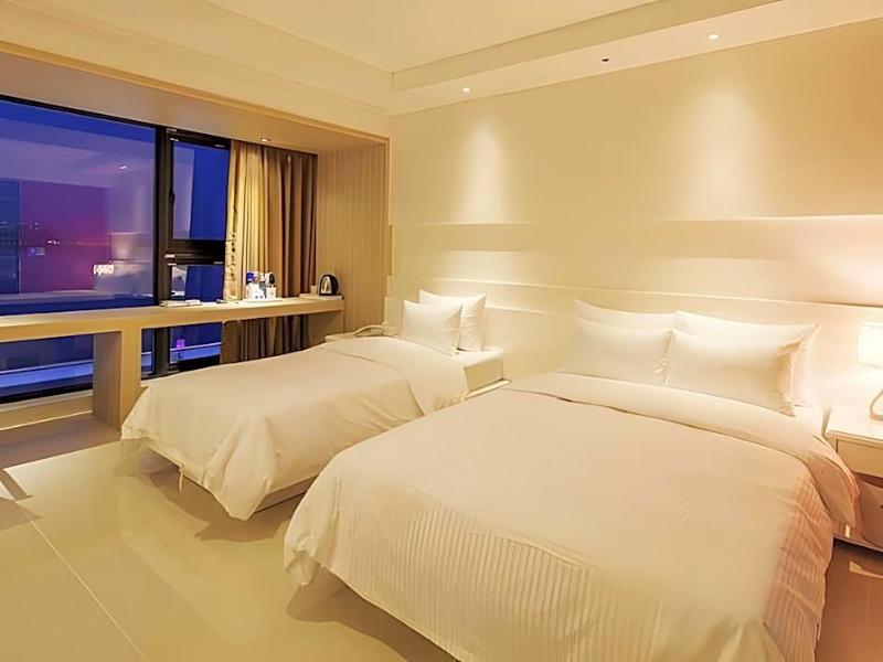 Wolmido Premiers Hotel image