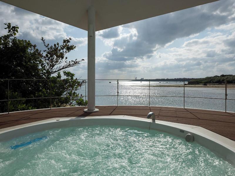 Ishigaki Resort Hotel