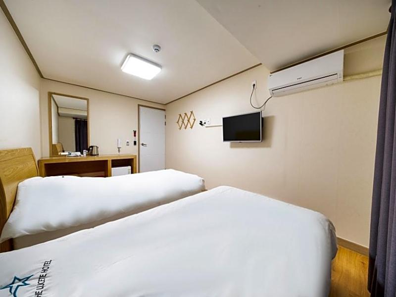 The Lucete Hotel image