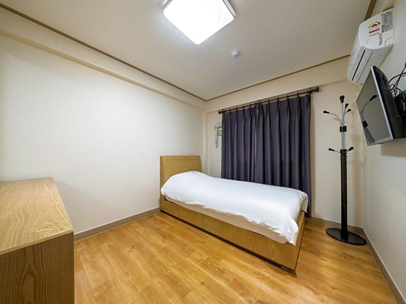 The Lucete Hotel image