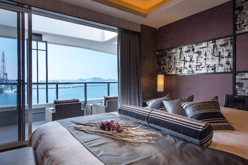 Hotel C. Kokura Bay