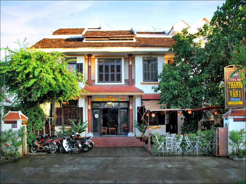 Thanh Van Hotel image