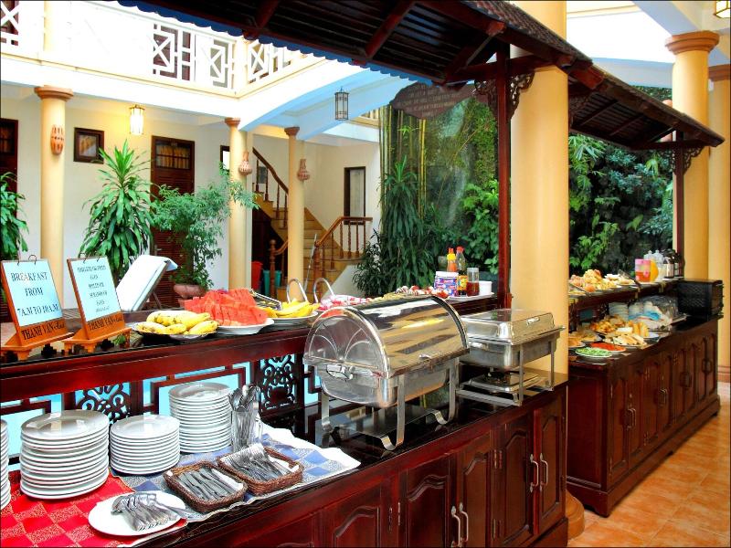 Thanh Van Hotel image
