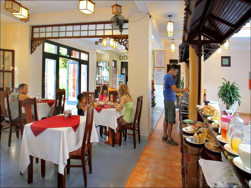 Thanh Van Hotel image