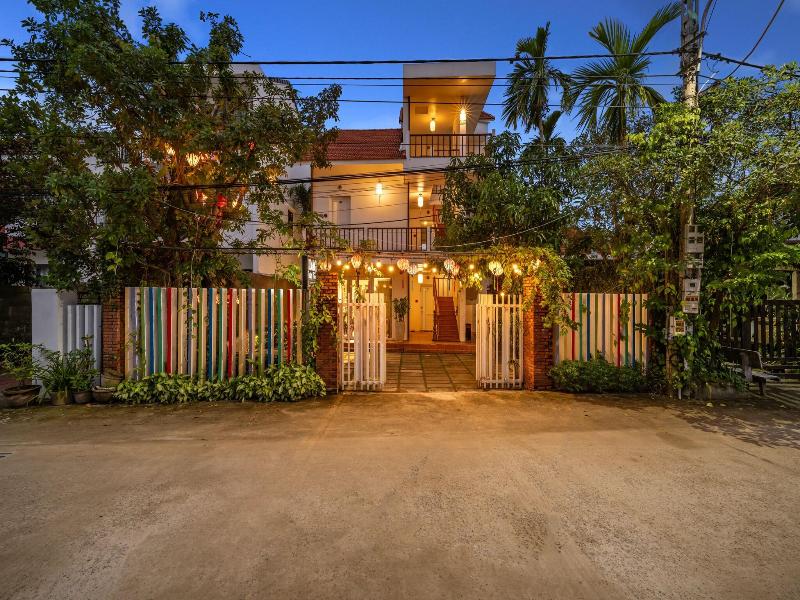 Ylang Garden Villa image